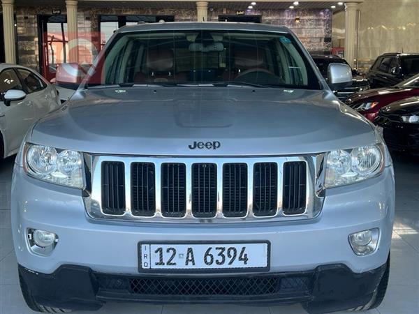 Jeep Grand Cherokee 2011 for sale in Iraq - Mosul